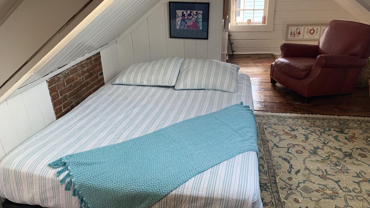 Photo of Bedroom in Marblehead