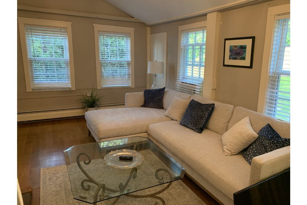 Photo of Livingroom in Marblehead