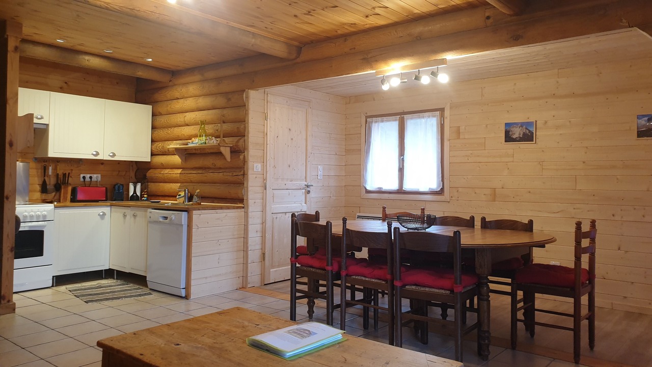 Photo of Kitchen in Le Devoluy