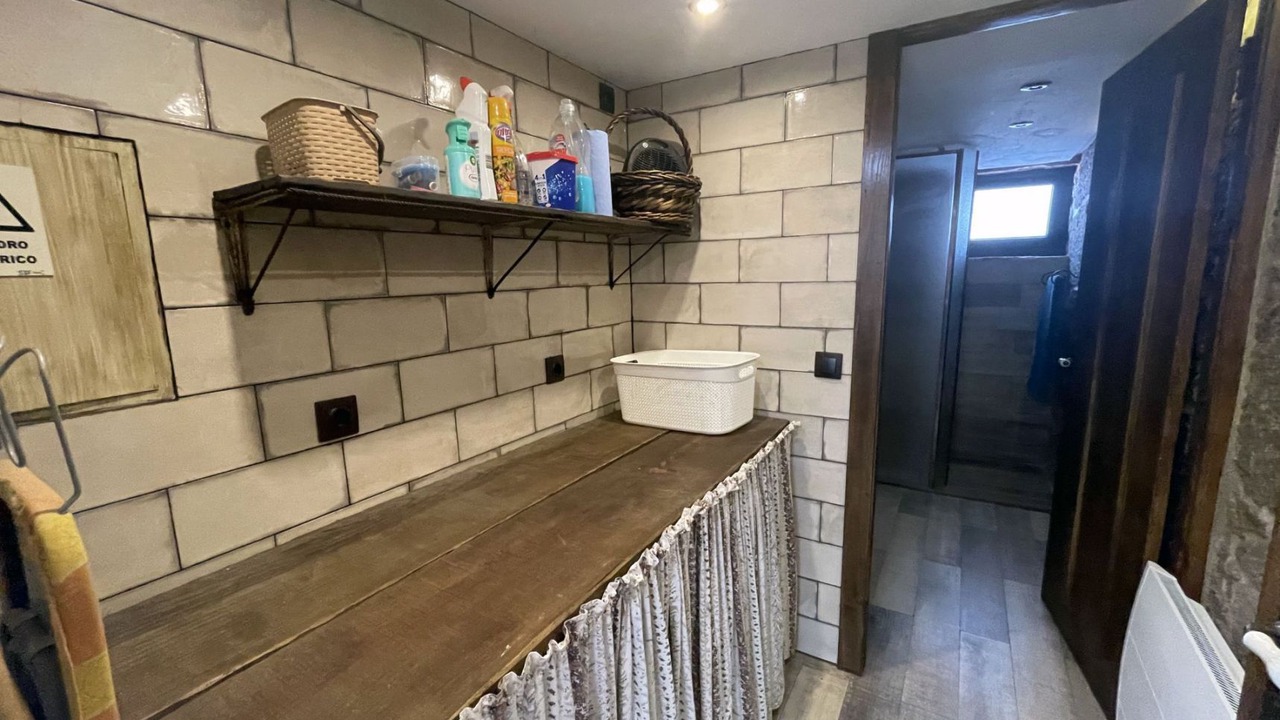 Photo of Bathroom in Estoraos