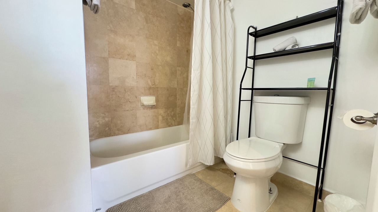 Photo of Bathroom in Aventura