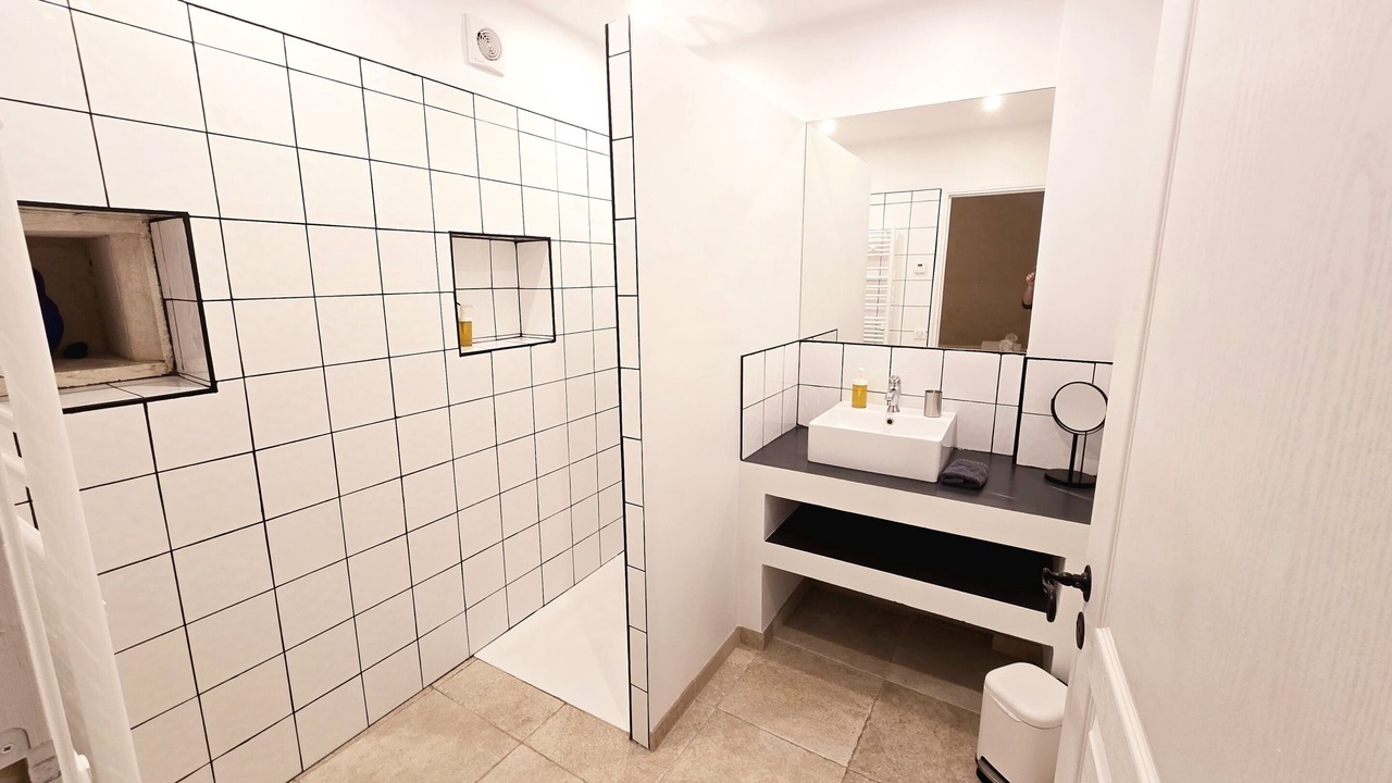 Photo of Bathroom in Oppede