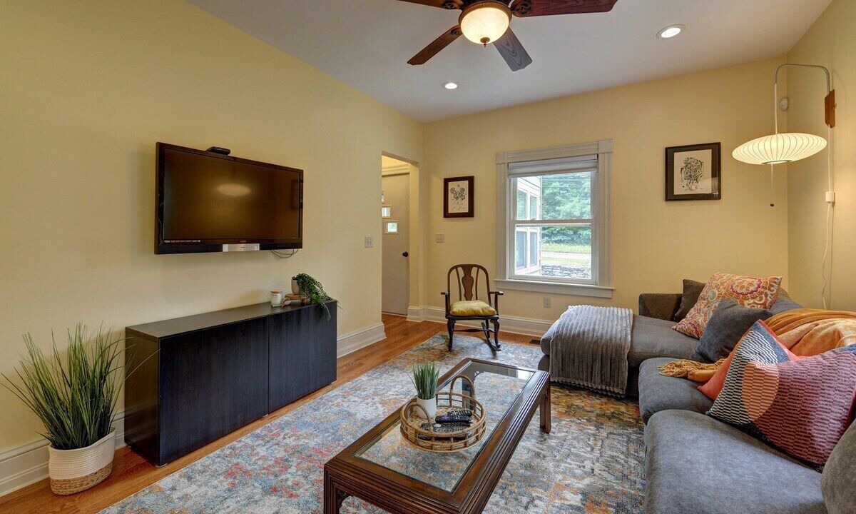 Photo of Bedroom in Lenox