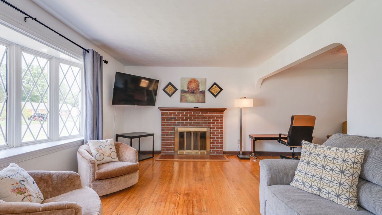 Photo of Livingroom in Newport News