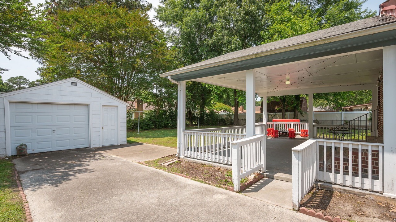 Photo of Patio Balcony in Newport News