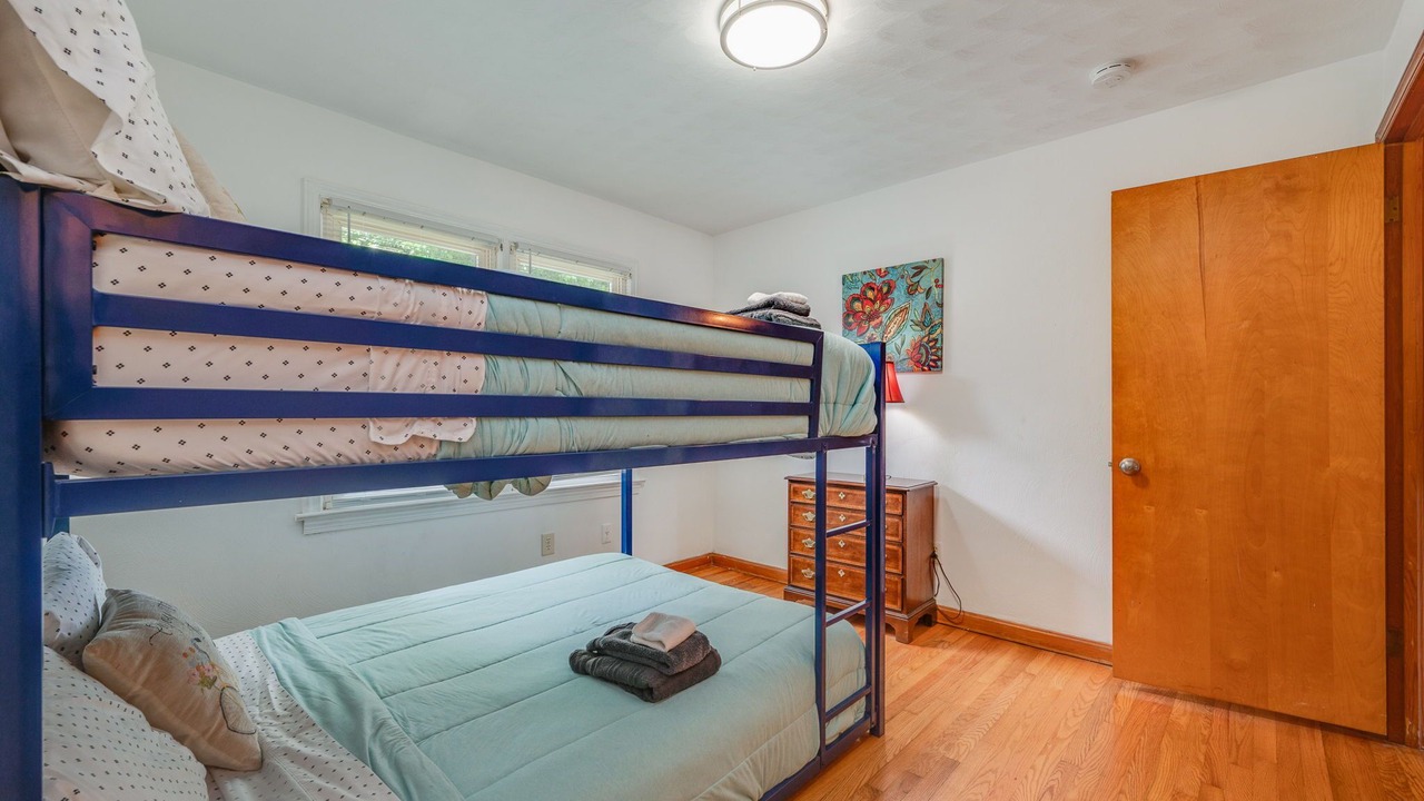 Photo of Bedroom in Newport News