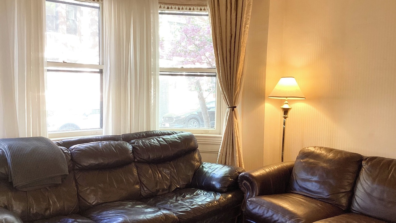 Photo of Livingroom in Fenway–Kenmore