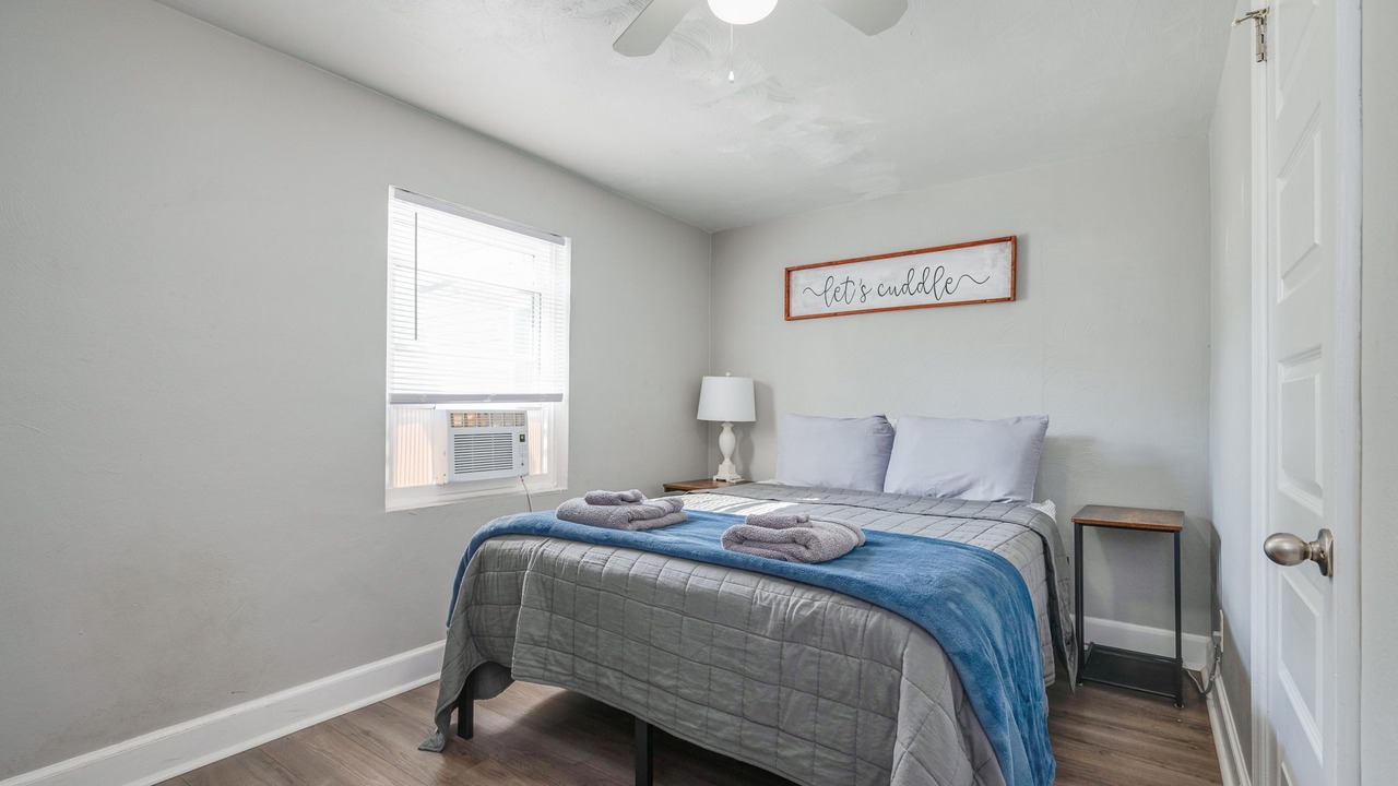Photo of Bedroom in Buckroe Beach
