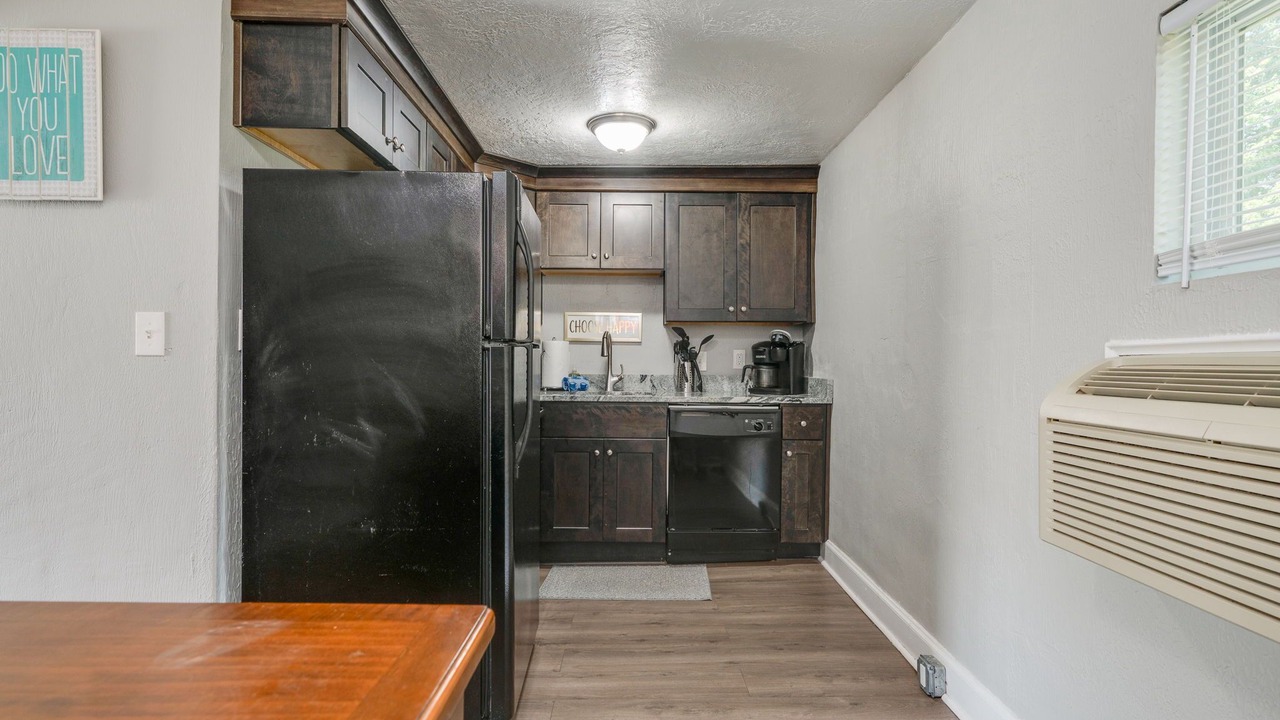 Photo of Kitchen in Buckroe Beach