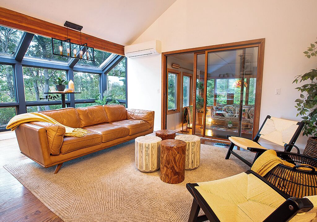 Photo of Livingroom in East Harwich