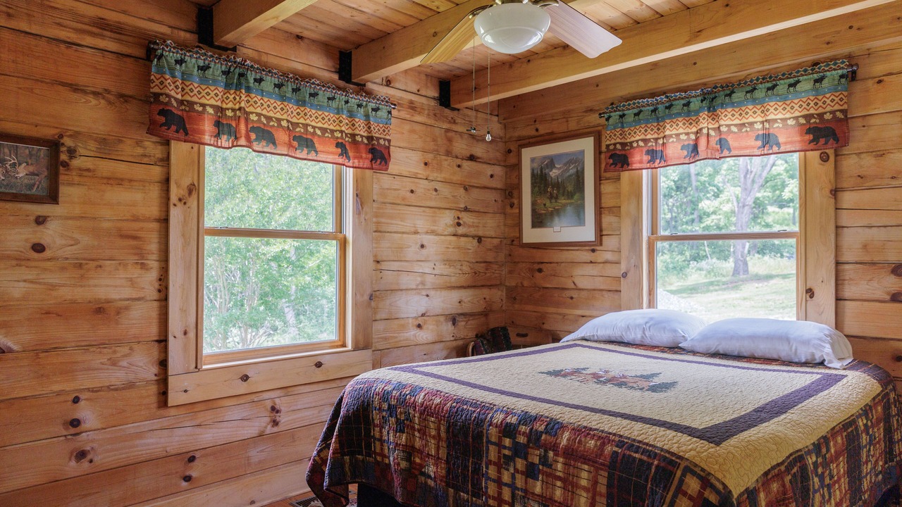 Photo of Bedroom in Spottswood