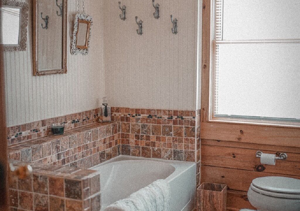 Photo of Bathroom in Spottswood
