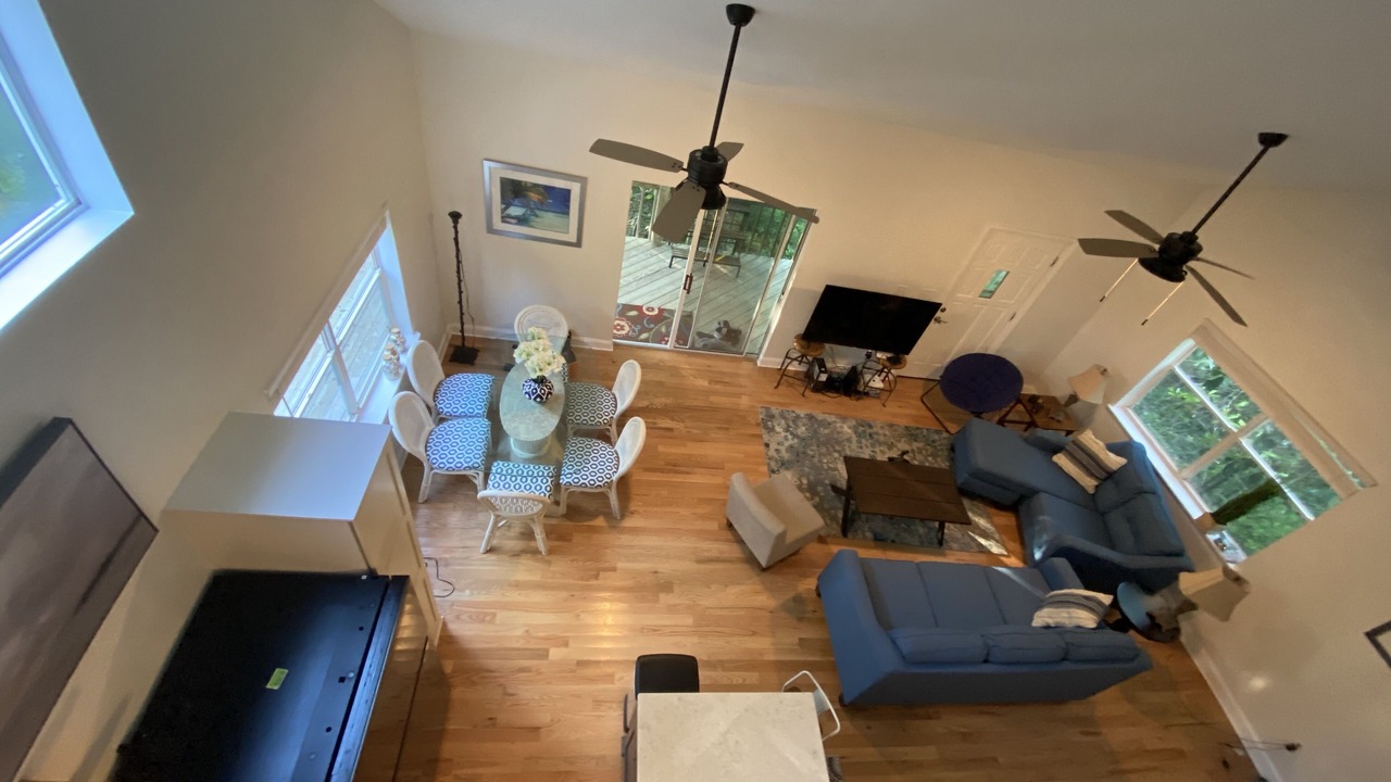 Photo of Livingroom in Crawfordville