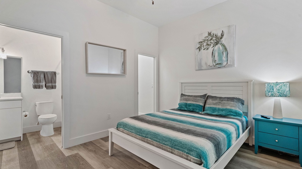 Photo of Bedroom in Madeira Beach