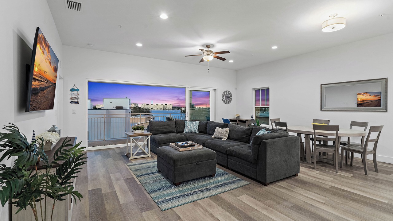 Photo of Bedroom in Madeira Beach