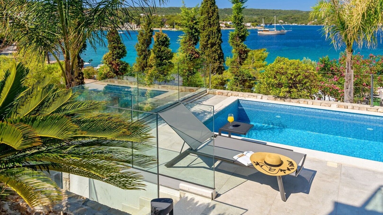 Photo of Outdoor in Necujam
