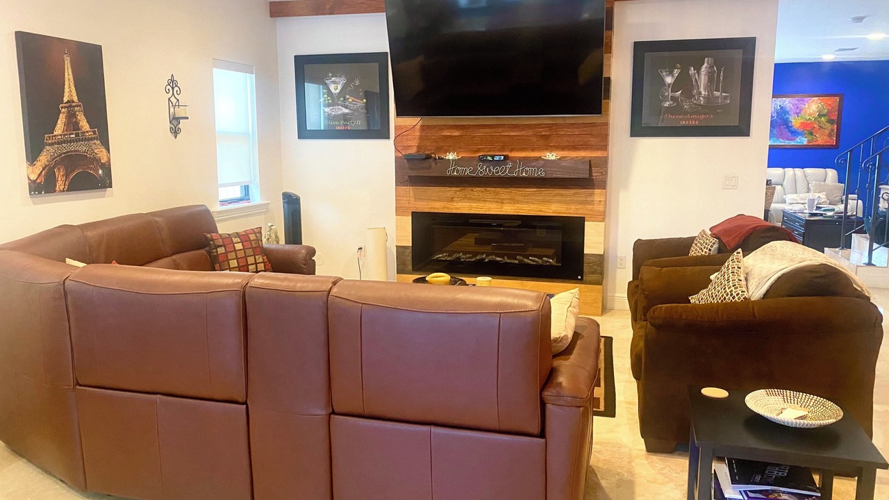 Photo of Livingroom in Coral Way