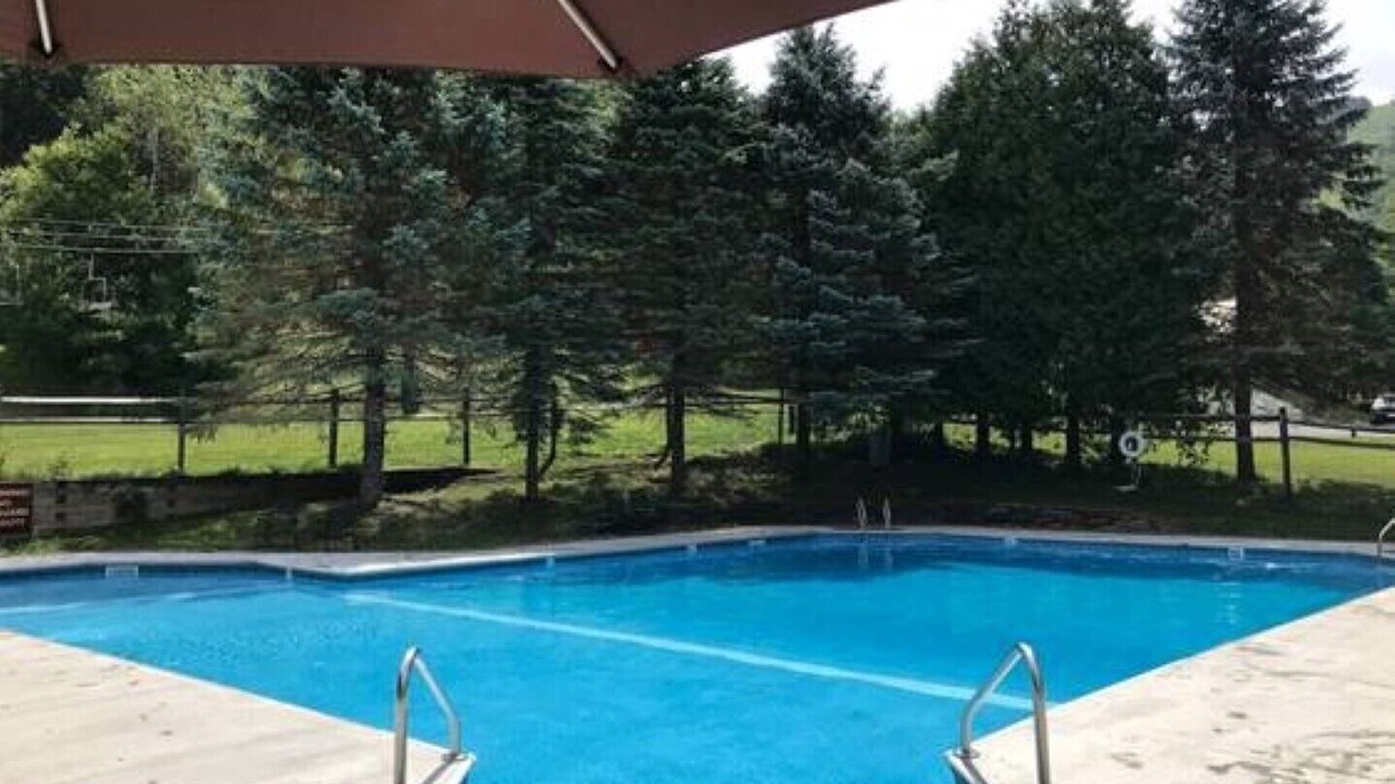 Photo of Outdoor in Hancock