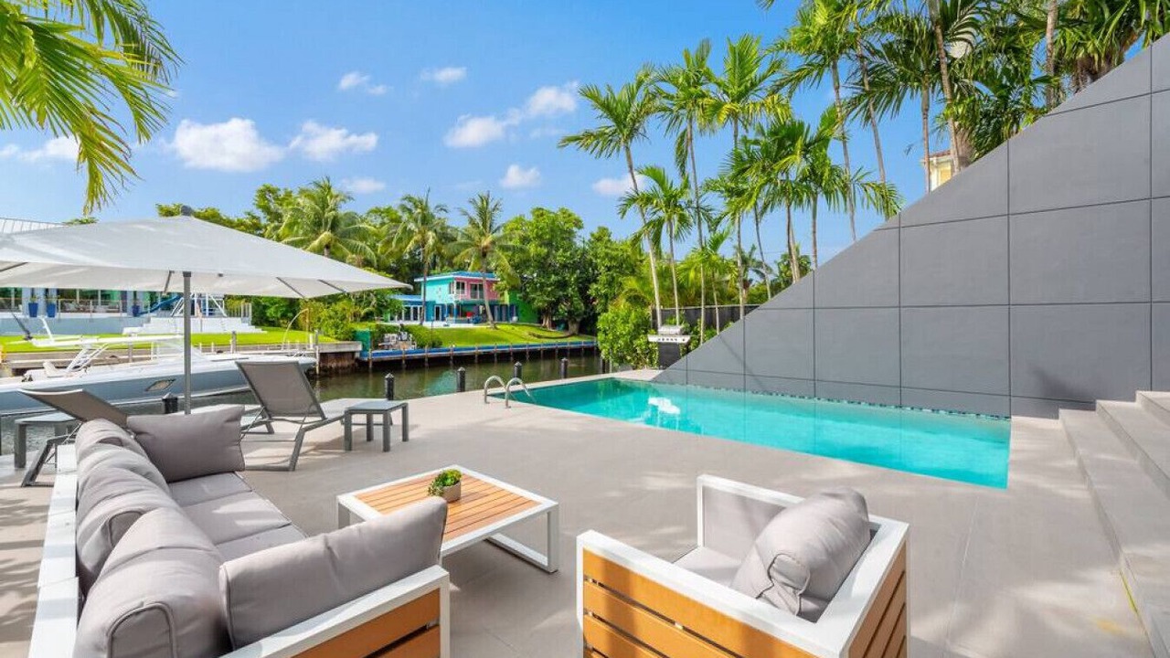 Photo of Outdoor in Northeast Coconut Grove