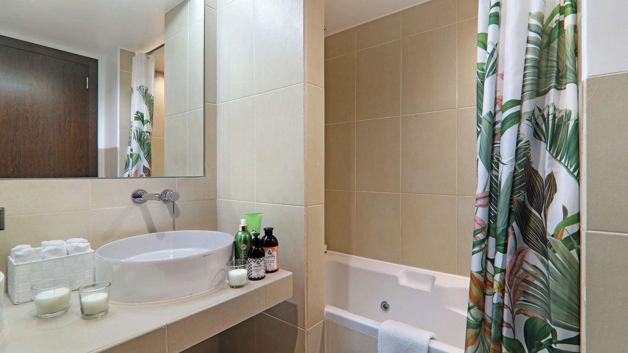 Photo of Bathroom in Salgados