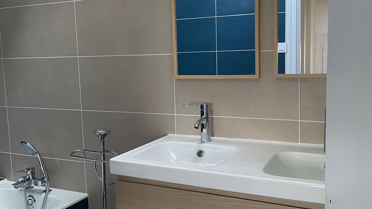 Photo of Bathroom in Penvenan