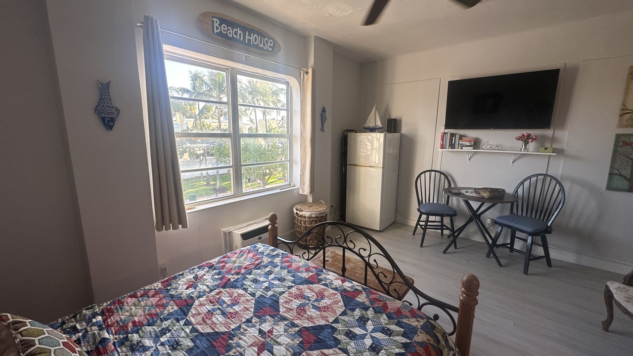 Photo of Bedroom in North Beach