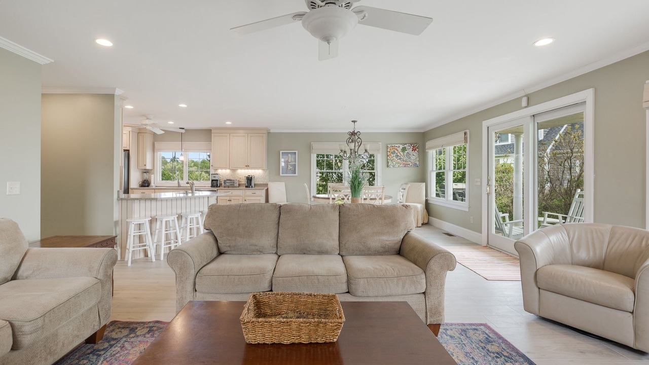 Photo of Livingroom in West Harwich
