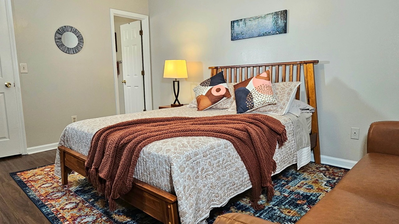 Photo of Bedroom in Tallahassee