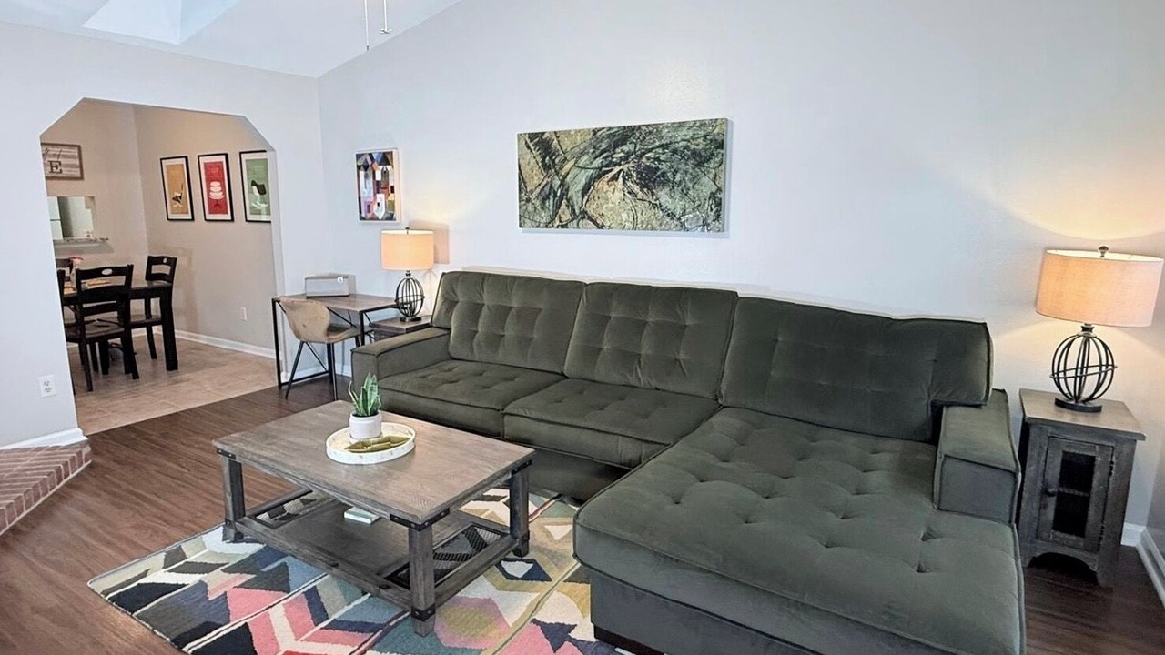 Photo of Livingroom in Tallahassee
