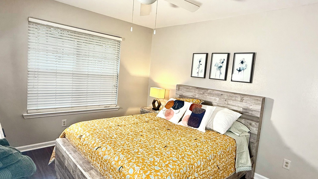 Photo of Bedroom in Tallahassee