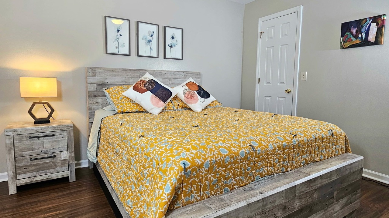 Photo of Bedroom in Tallahassee