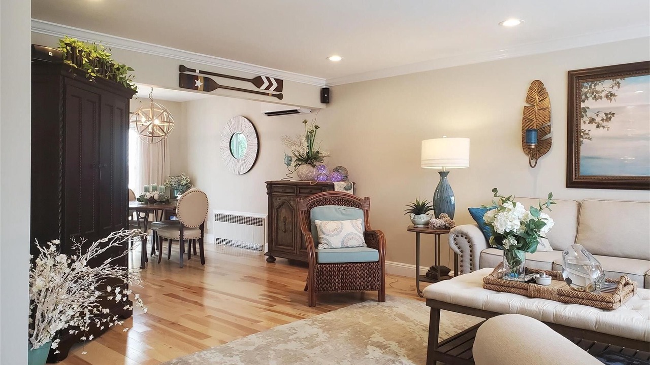 Photo of Bedroom in Long Beach