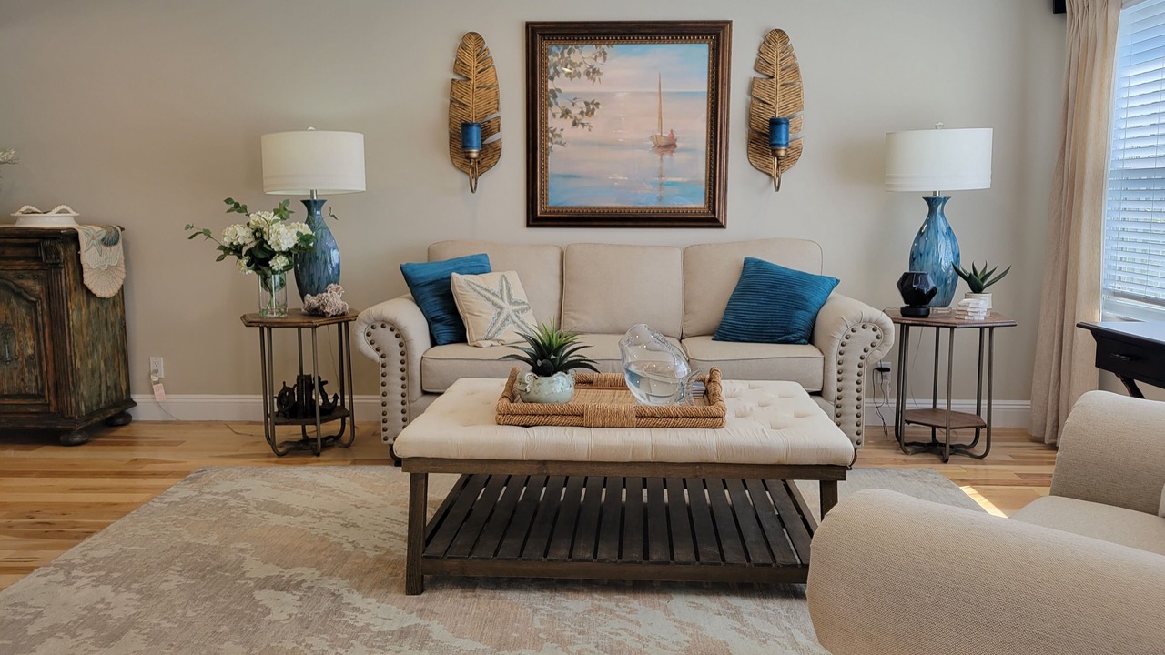 Photo of Livingroom in Long Beach