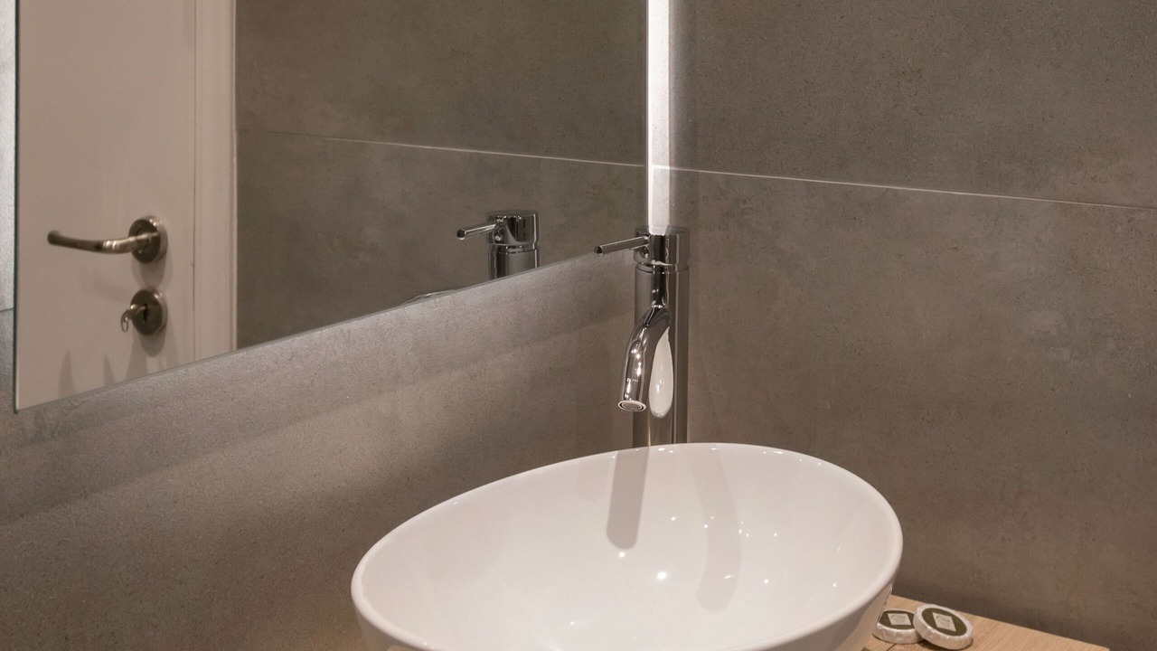 Photo of Bathroom in Koukaki