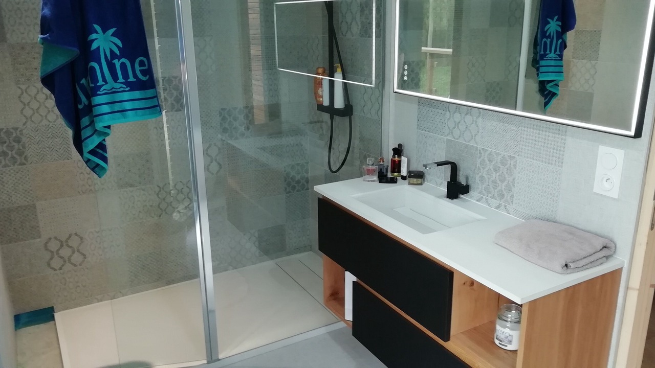 Photo of Bathroom in Landehen