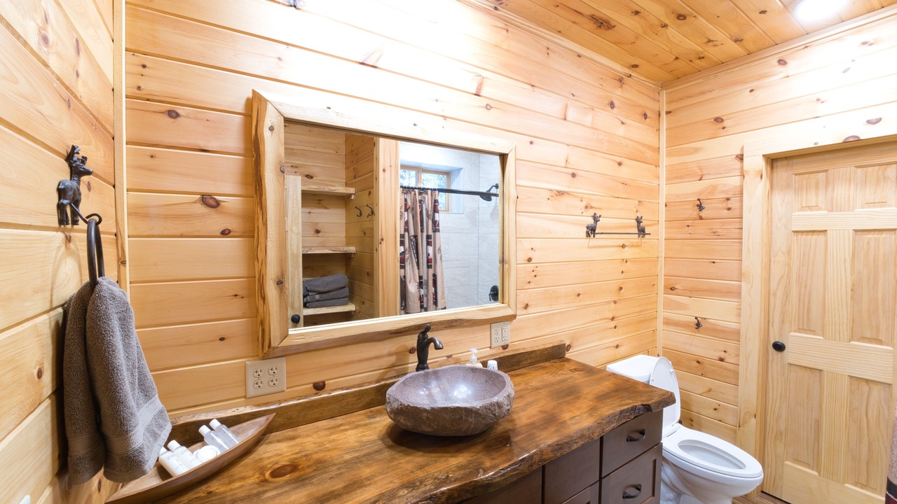 Photo of Bathroom in Jay