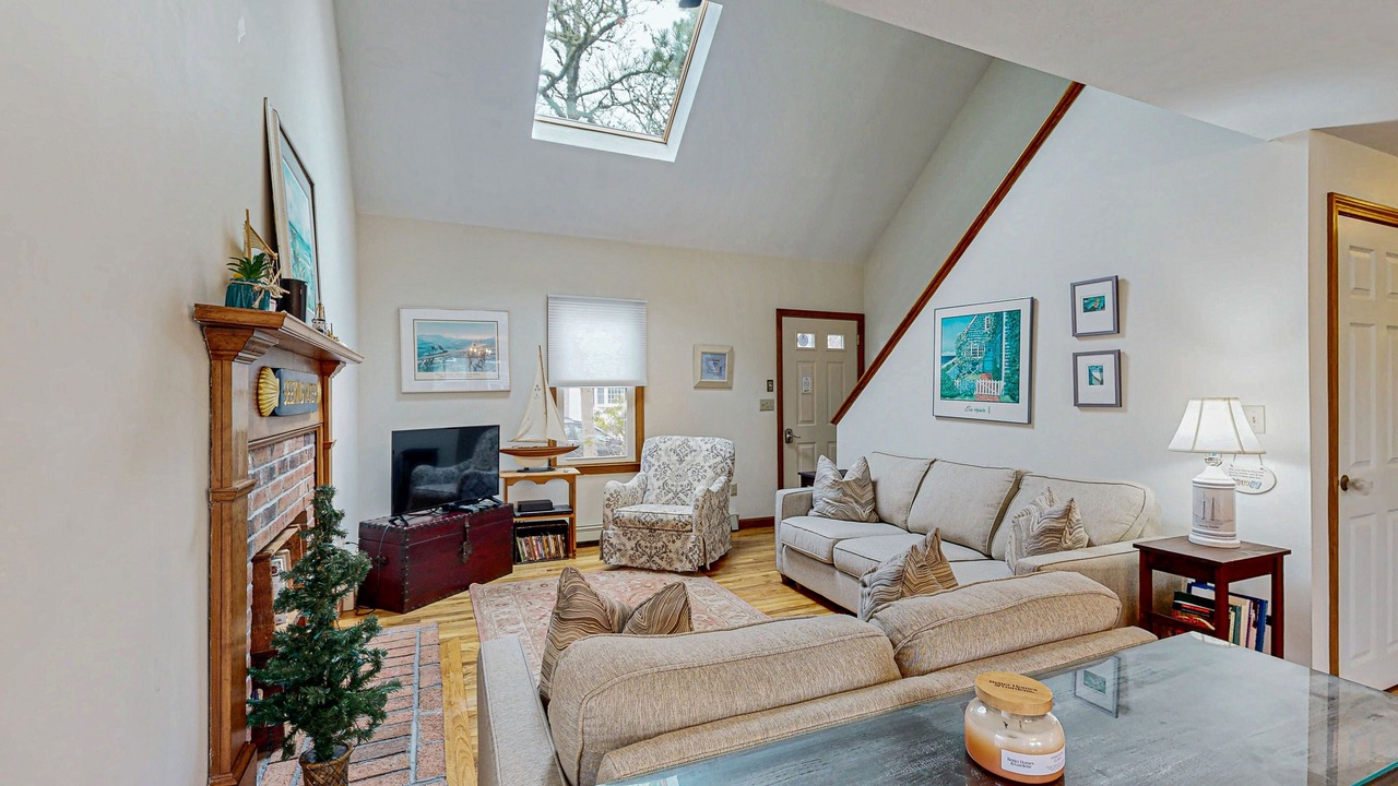 Photo of Livingroom in South Dennis