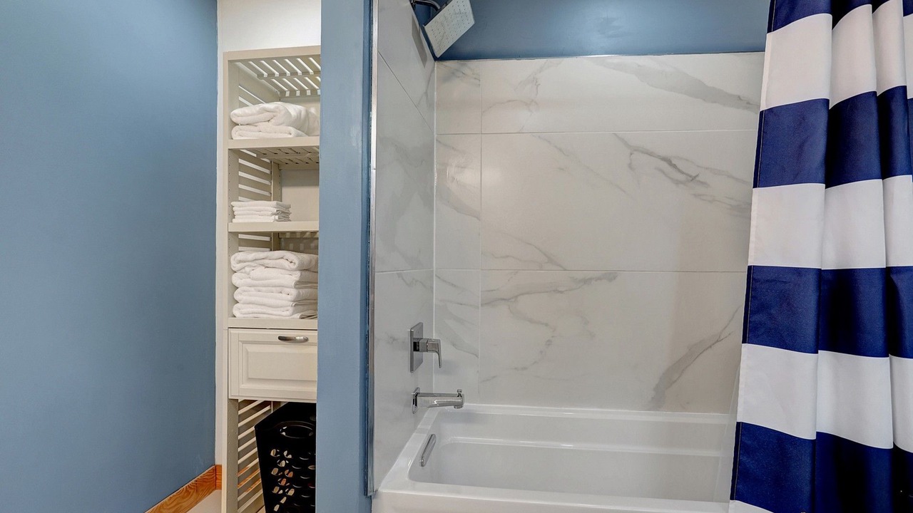 Photo of Bathroom in Gateway
