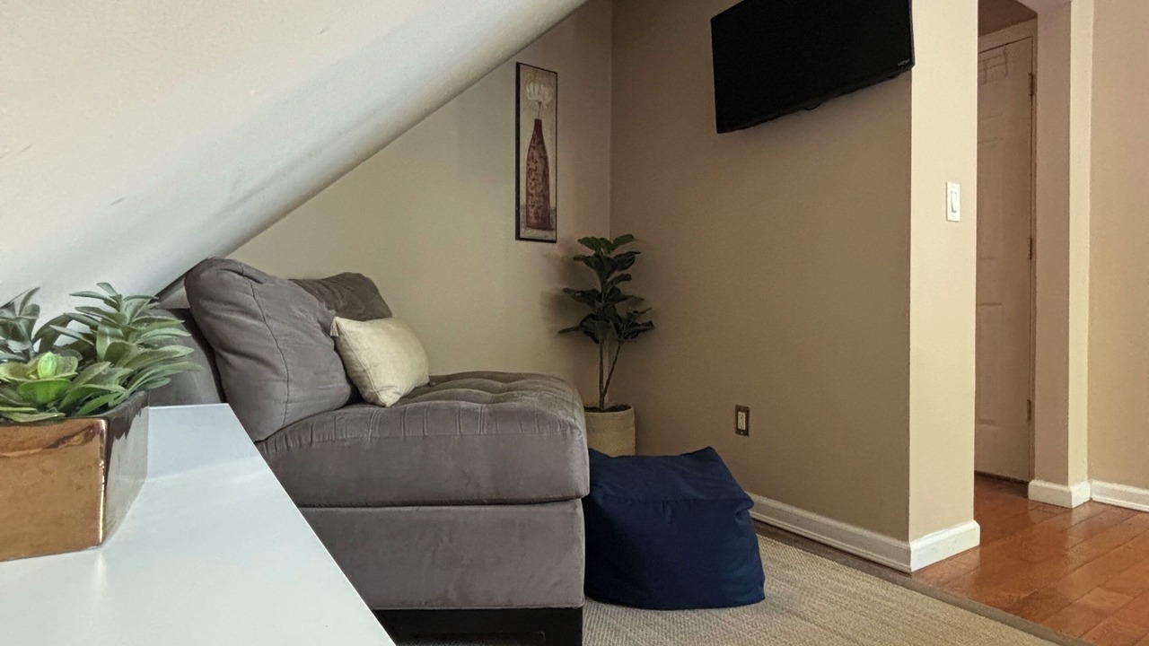 Photo of Livingroom in Valley Stream