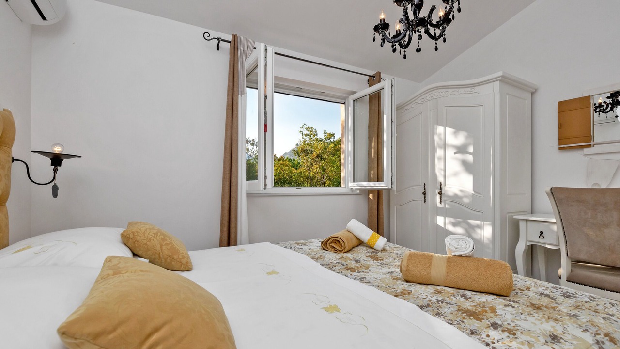 Photo of Bedroom in Tucepi