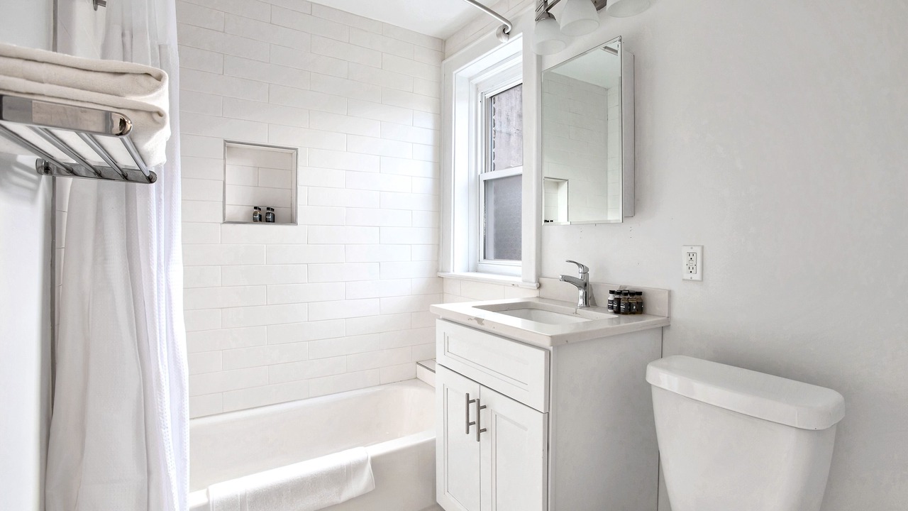 Photo of Bathroom in Harsimus Cove