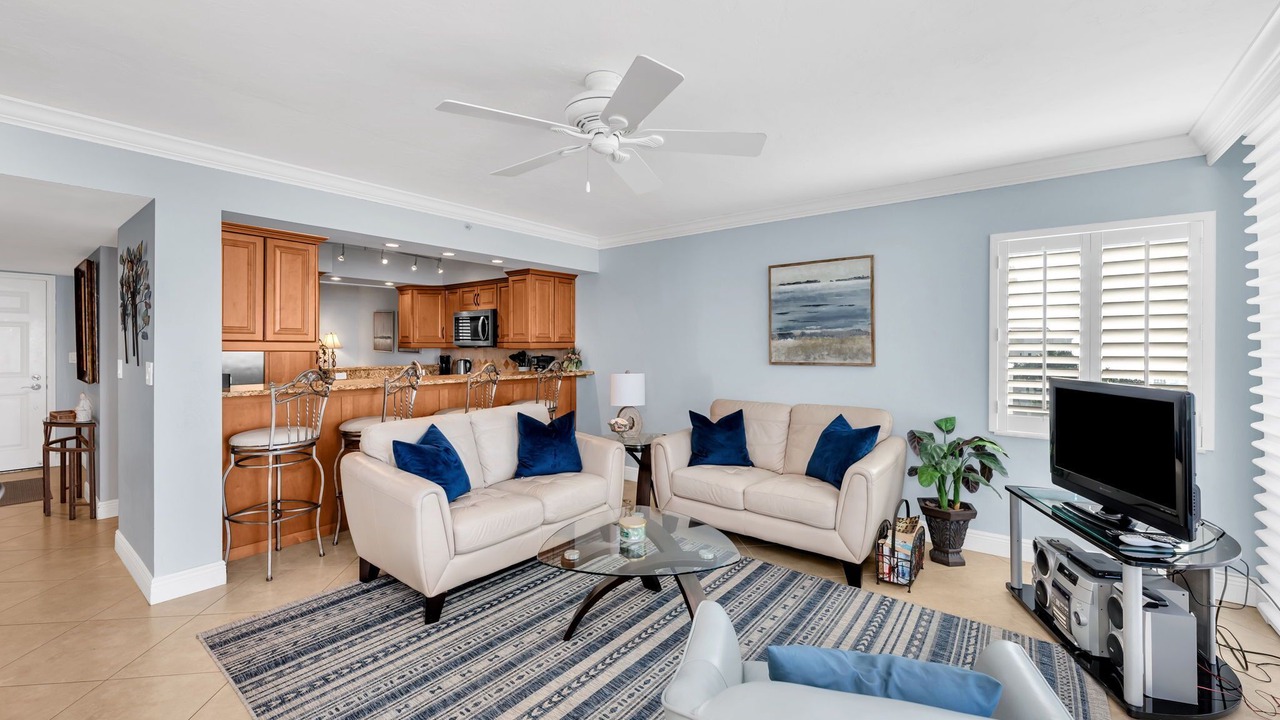 Photo of Livingroom in Park Shore