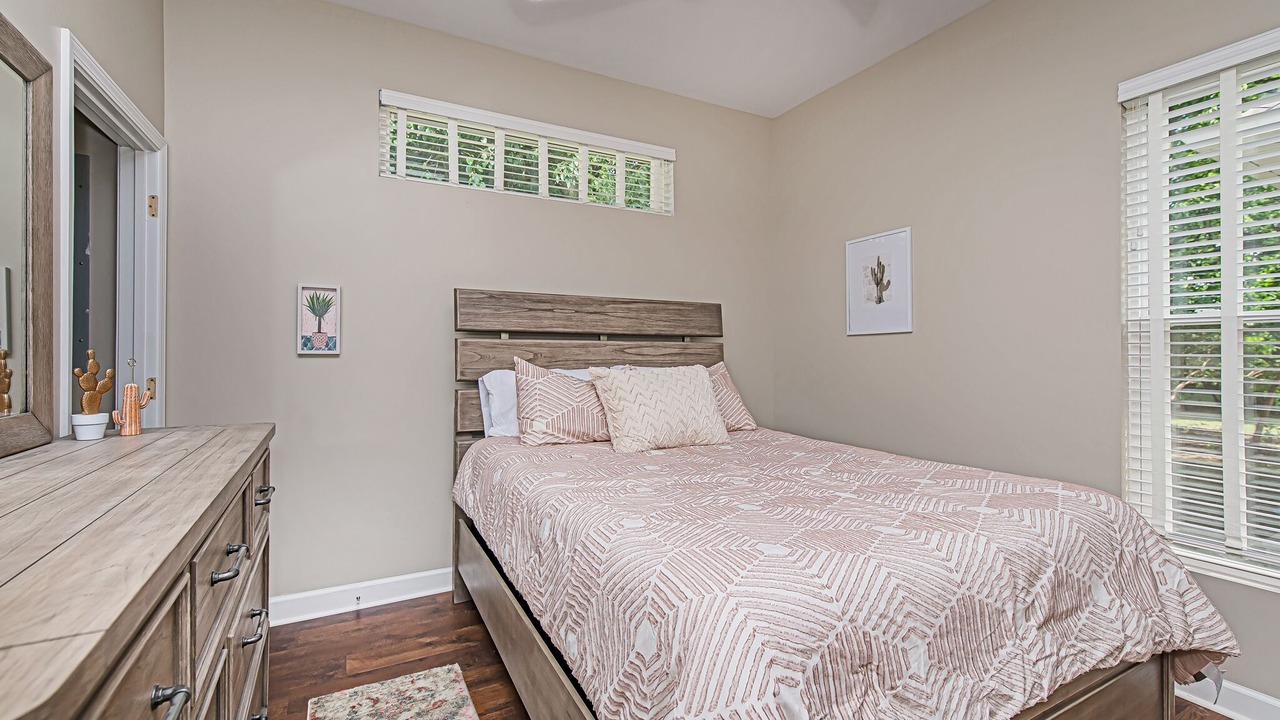 Photo of Bedroom in Old Northside