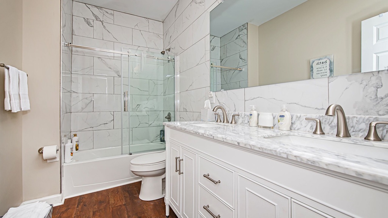 Photo of Bathroom in Old Northside