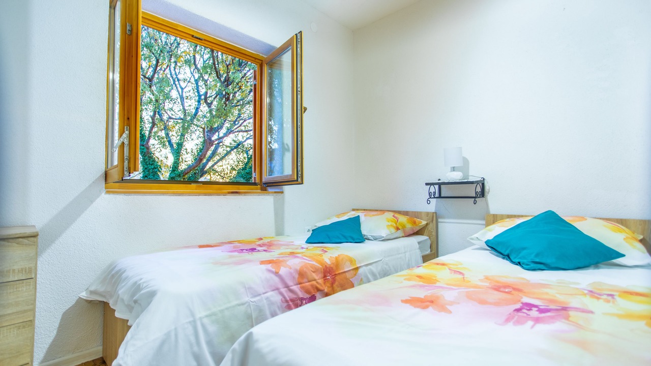 Photo of Bedroom in Slime
