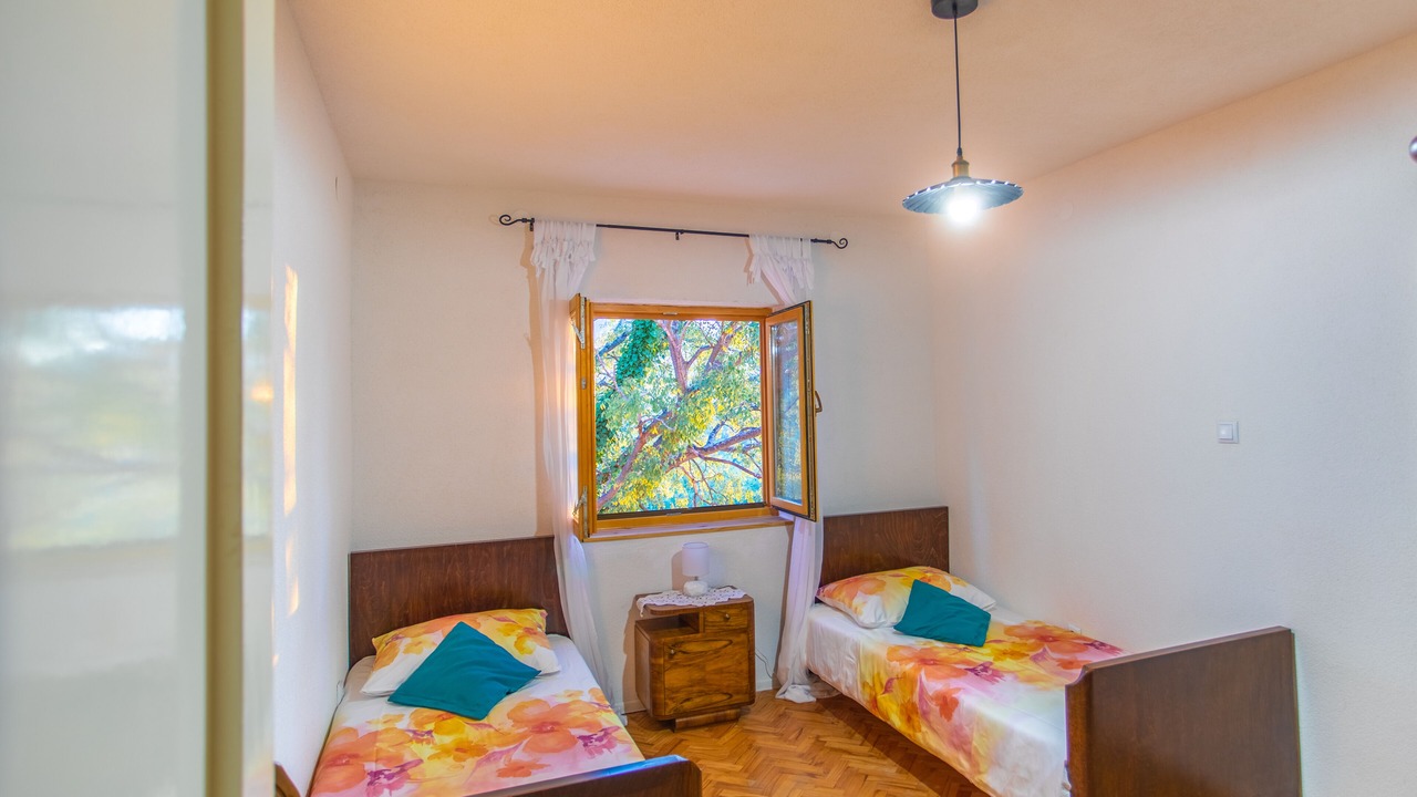 Photo of Bedroom in Slime