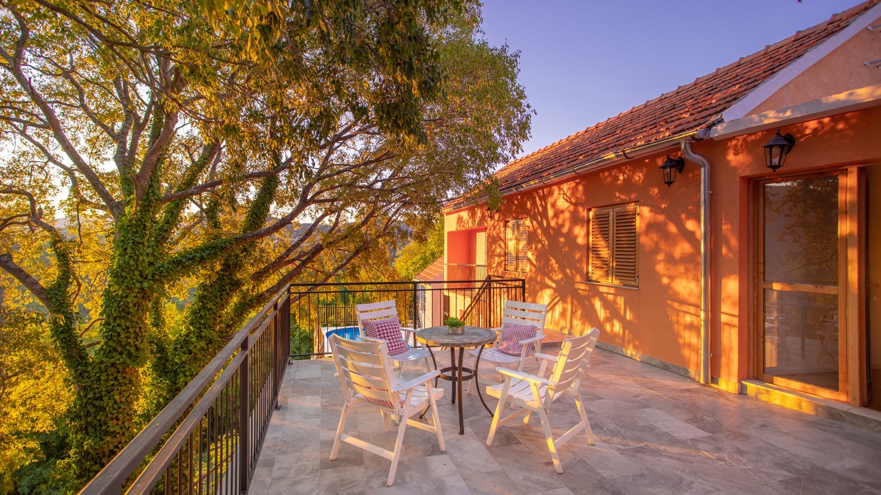 Photo of Patio Balcony in Slime