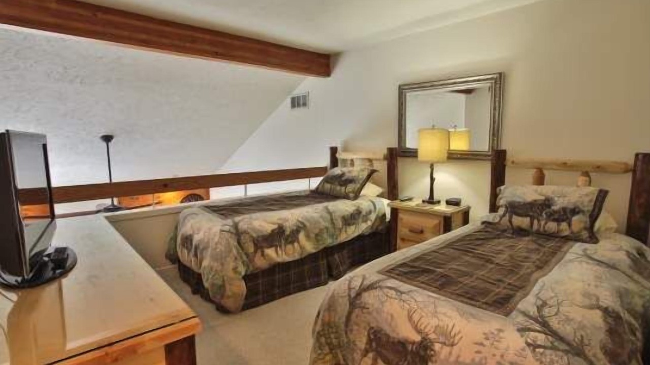 Photo of Bedroom in Harbor Springs