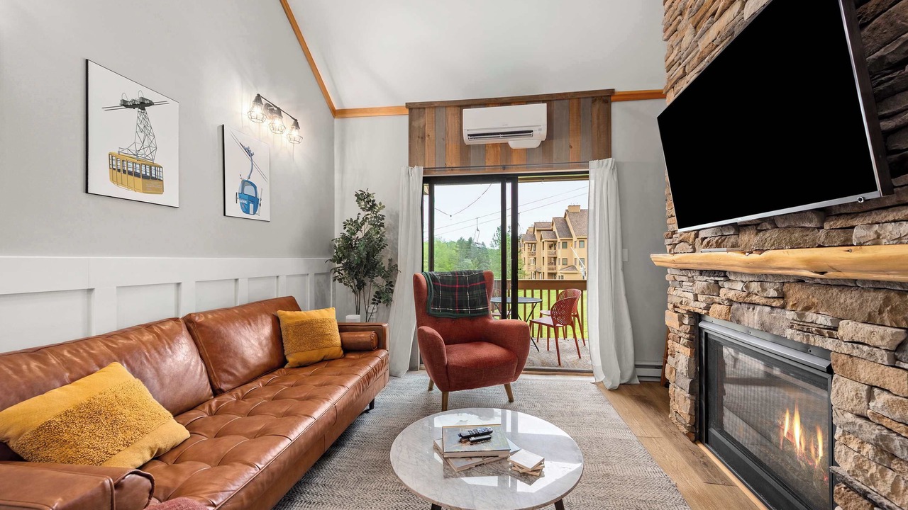 Photo of Livingroom in Great Valley