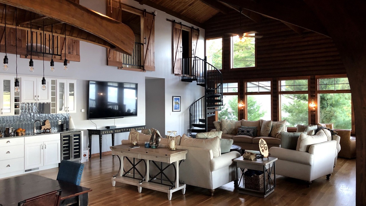 Photo of Livingroom in North Lake George